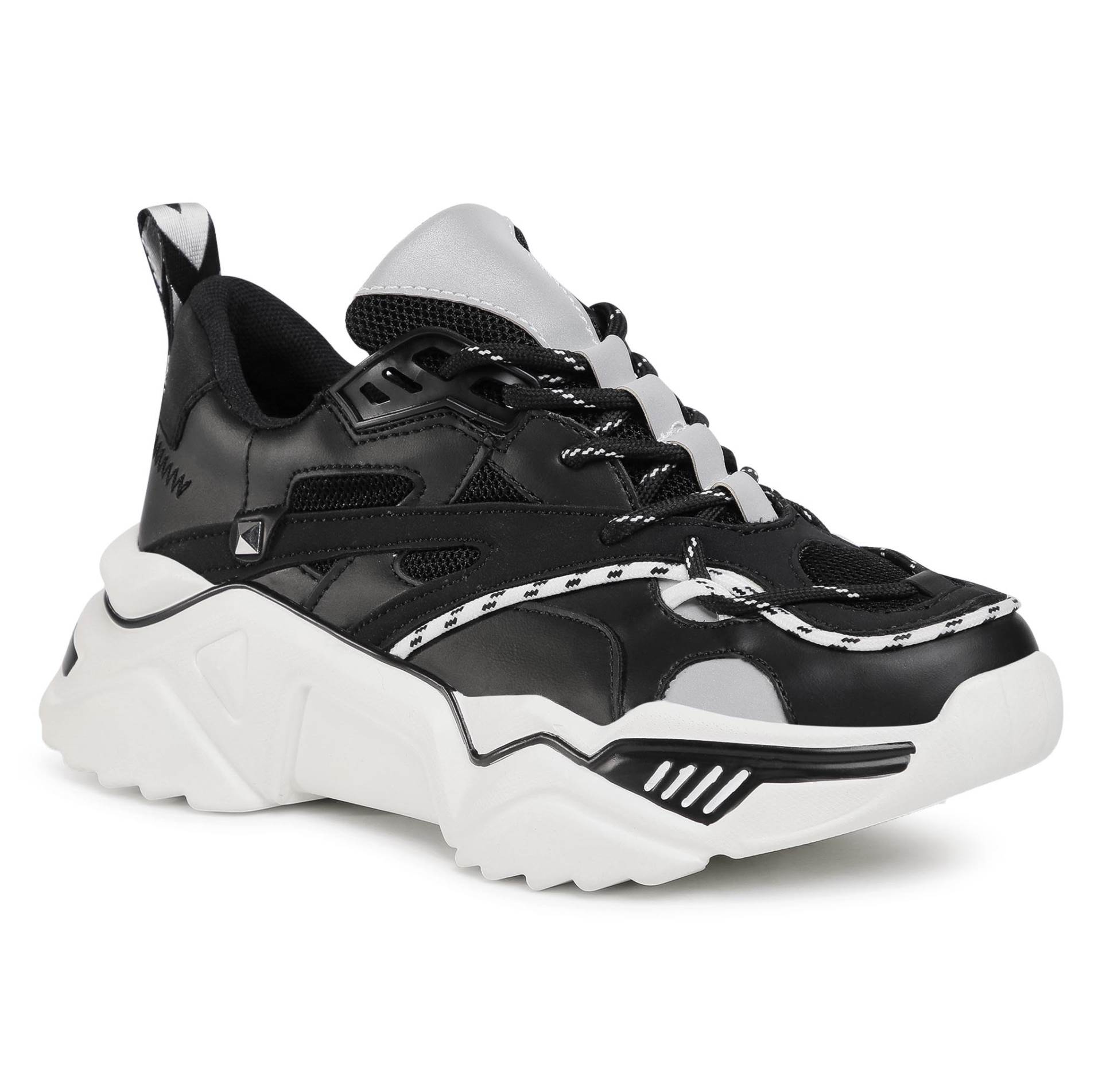 OD 100 DO 2000 KN Pronašli smo torbe i cipele za svačiji budžet