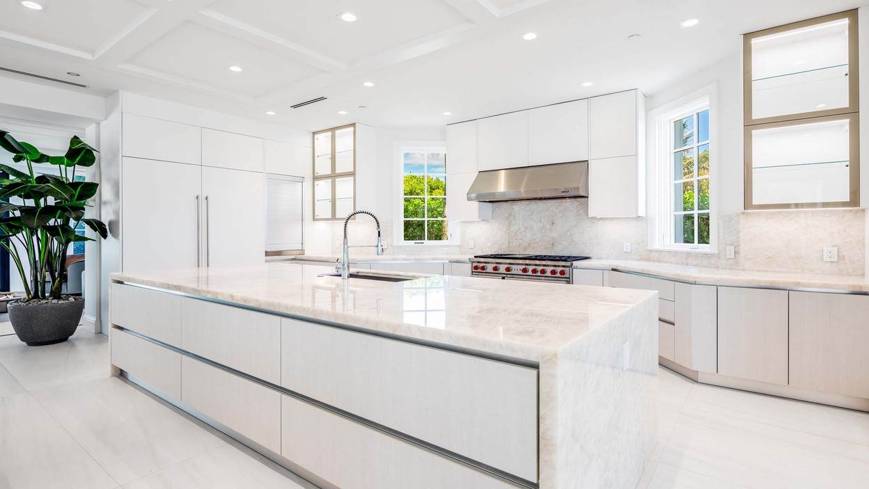 DALEKO OD KUĆICE KOJU JE IMAO U SERIJI ‘Kralj Queensa’ uopće ne živi loše!