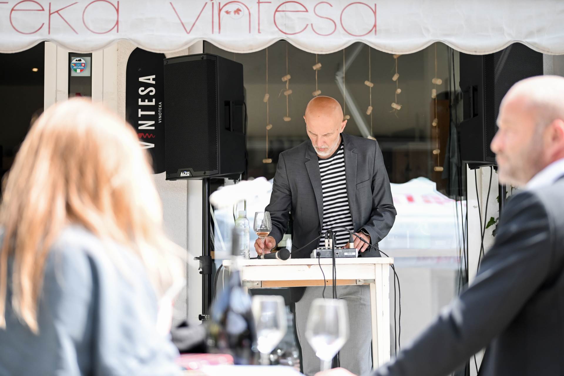 Nagrađena vina vinarija Testament i Black Island