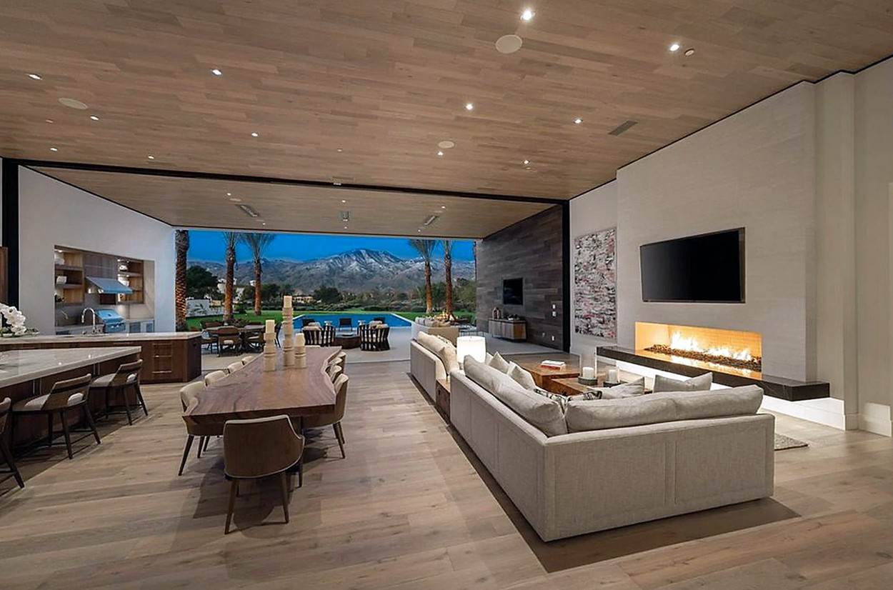 NOVI DEČKO, NOVA VILA Kardashianka iskeširala 75 milijuna za kuću za odmor