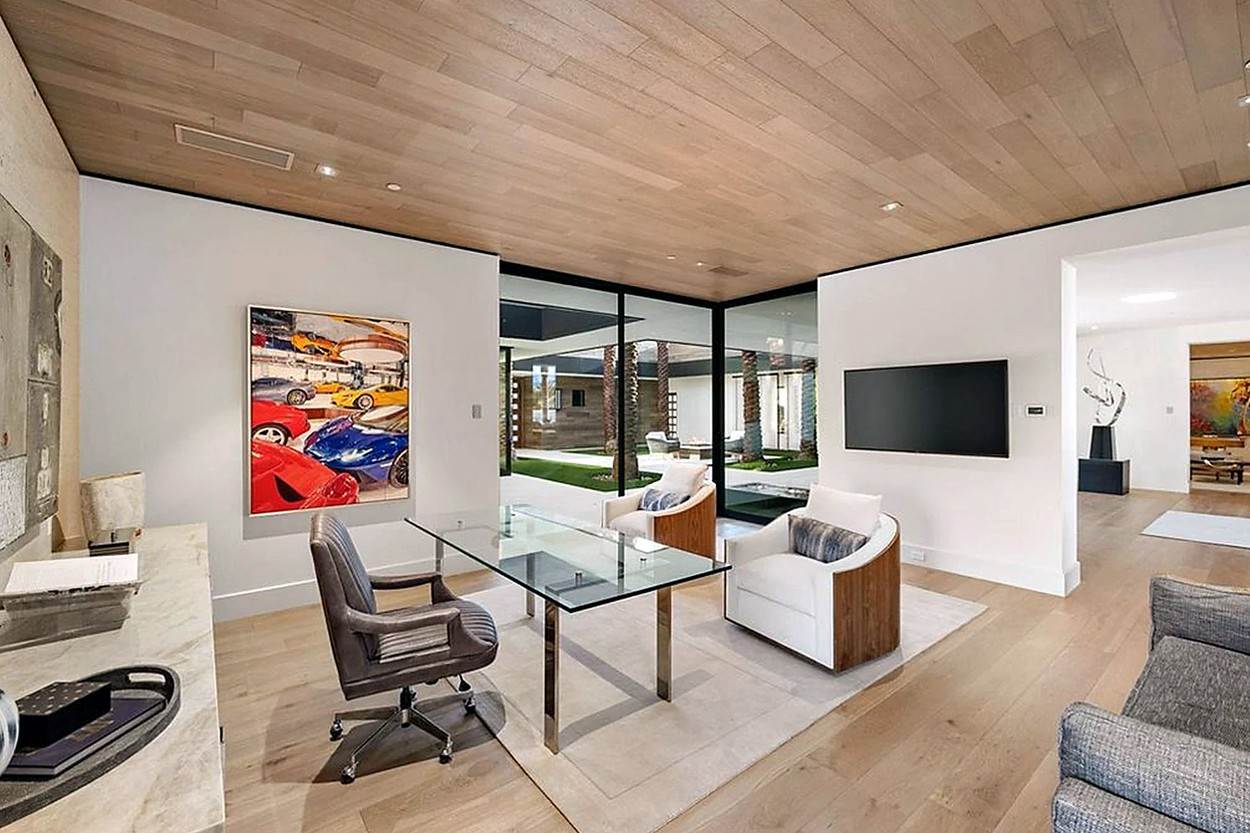 NOVI DEČKO, NOVA VILA Kardashianka iskeširala 75 milijuna za kuću za odmor