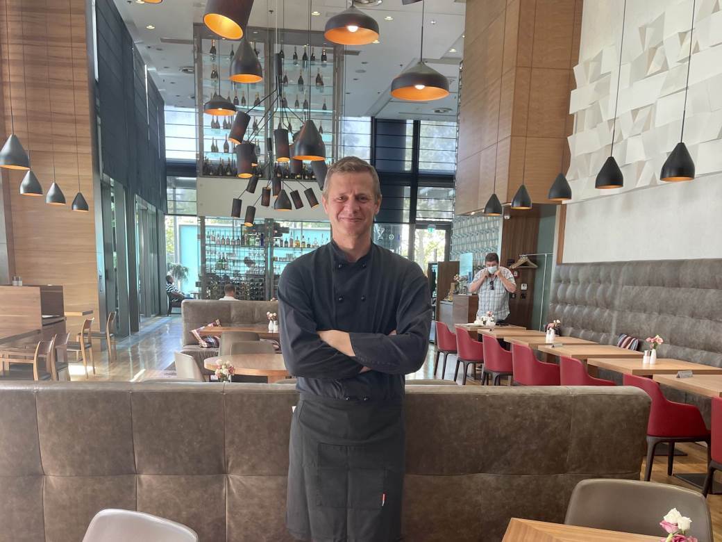 MAXimalno ukusni deserti u OXBO restoranu hotela DoubleTree by Hilton! 