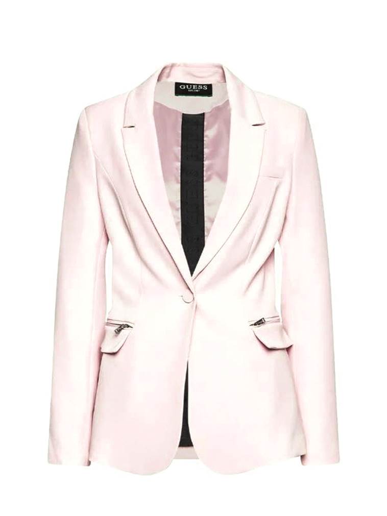 KOJI LOOK BIRATE? Odjevni komadi koji bude romantiku u ormaru 