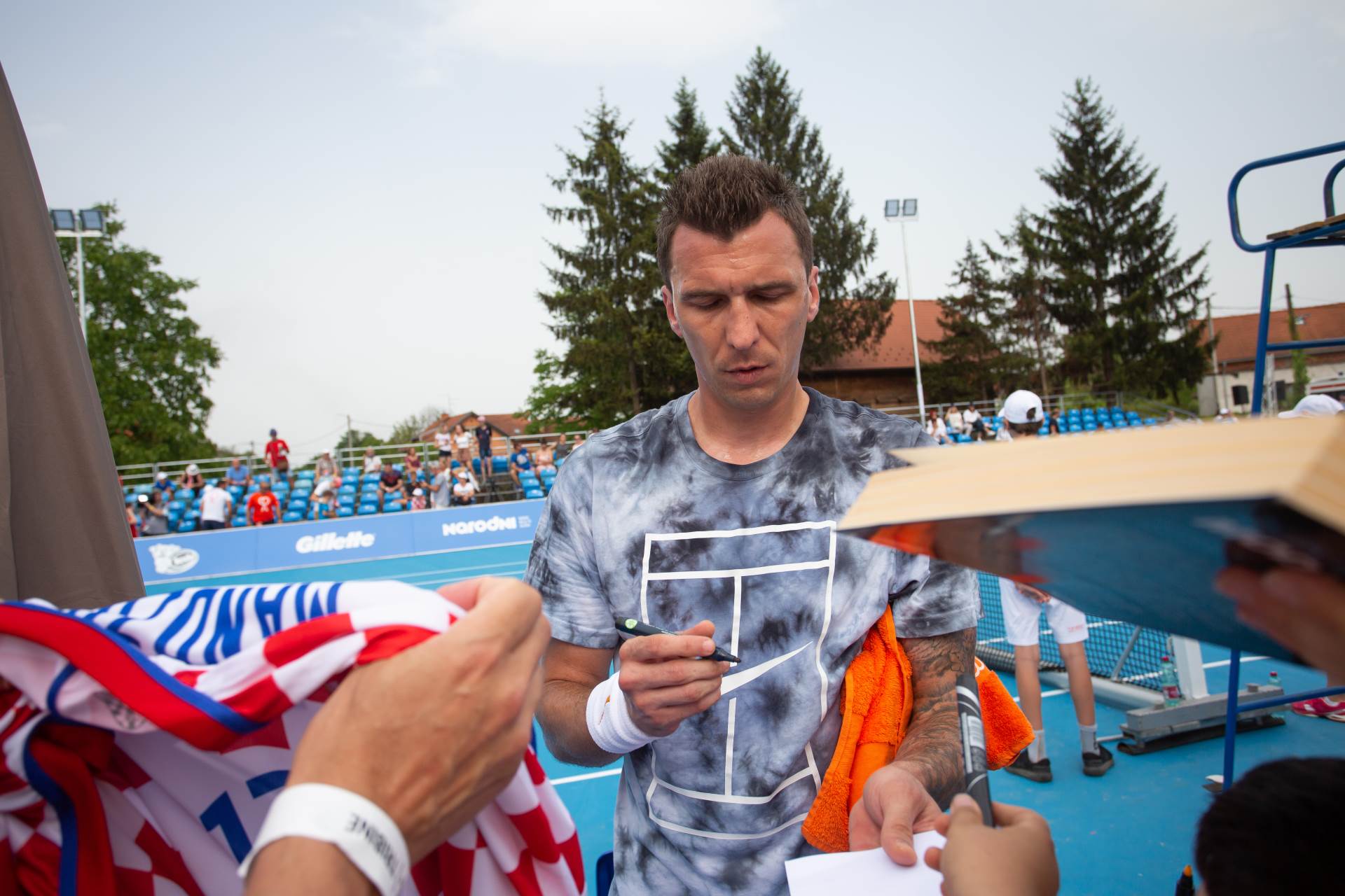 Mario Mandžukić na predstavljanju knjige Hrvatska škola nogometa