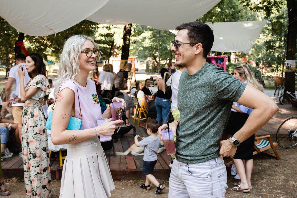 Lena i Jelena Veljača oduševile usklađenim modnim kombinacijama 