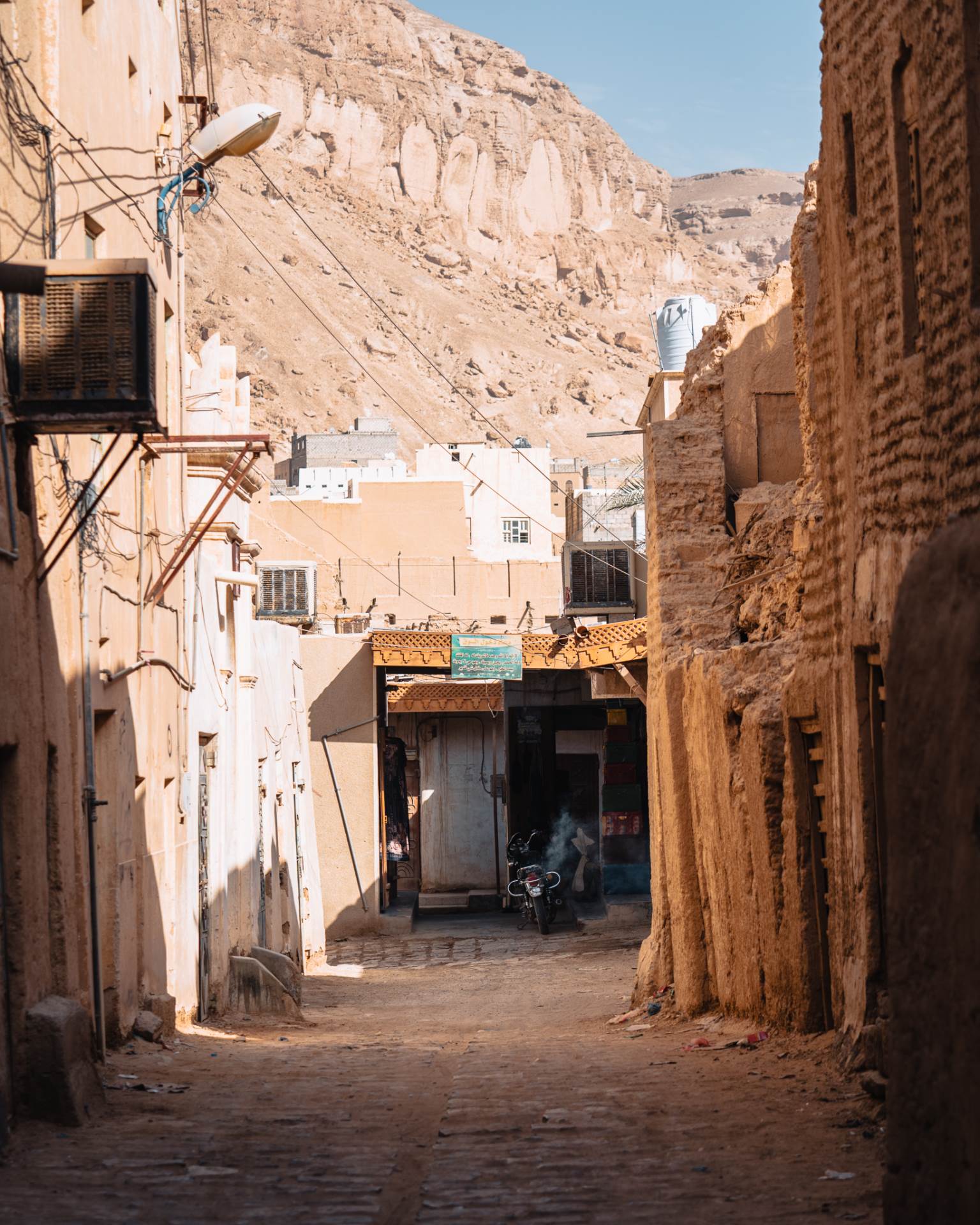 putopis kristijana iličića po jemenu