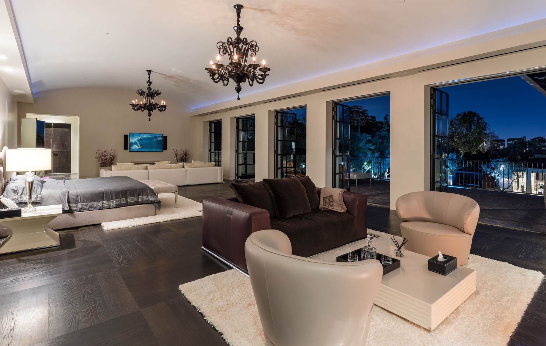 NEVIĐENI LUKSUZ Objavljene fotografije vile koju žele kupiti Ben i J.Lo