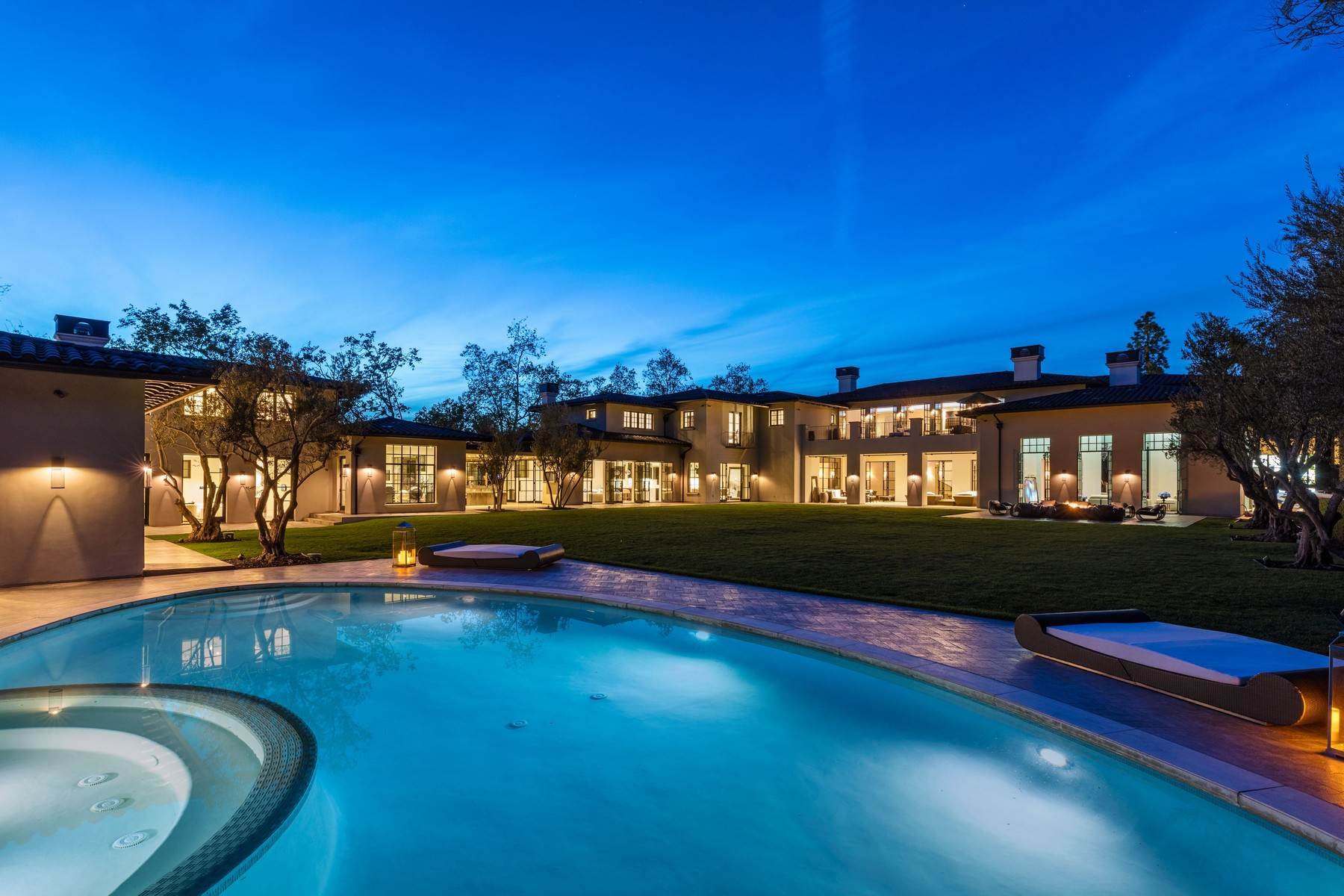 NEVIĐENI LUKSUZ Objavljene fotografije vile koju žele kupiti Ben i J.Lo