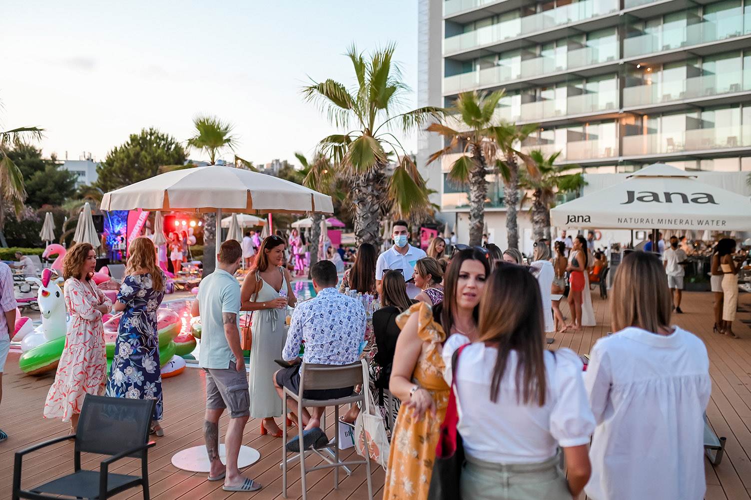 Što se dogodilo na Cosmo Pool Partyju ostaje u Splitu. Odajemo samo sitnice