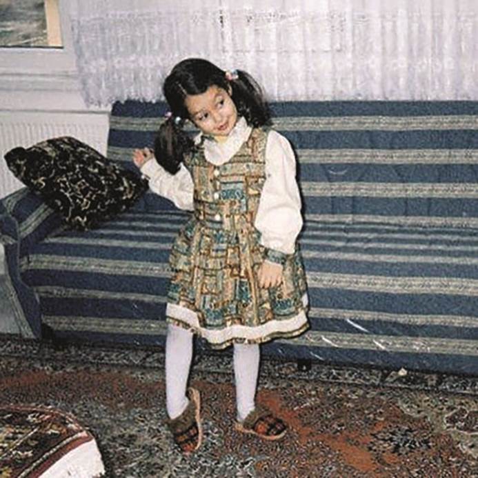 Turska glumica Dilan Cicek Deniz u stvarnom životu