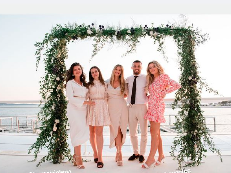 Mateo Kovačić objavio fotografije s krštenja sinčića