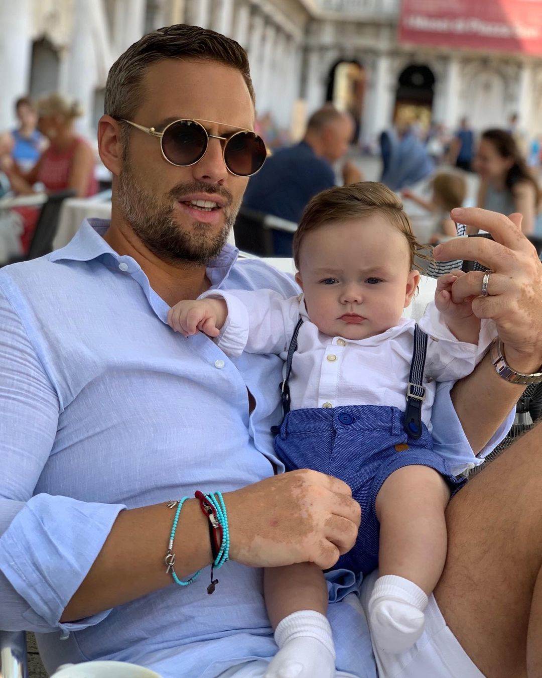 Bloom slavi pet mjeseci