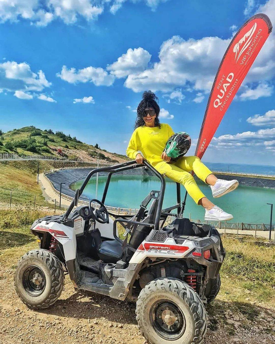 240037975_1236869593440766_9134357371911242837_n