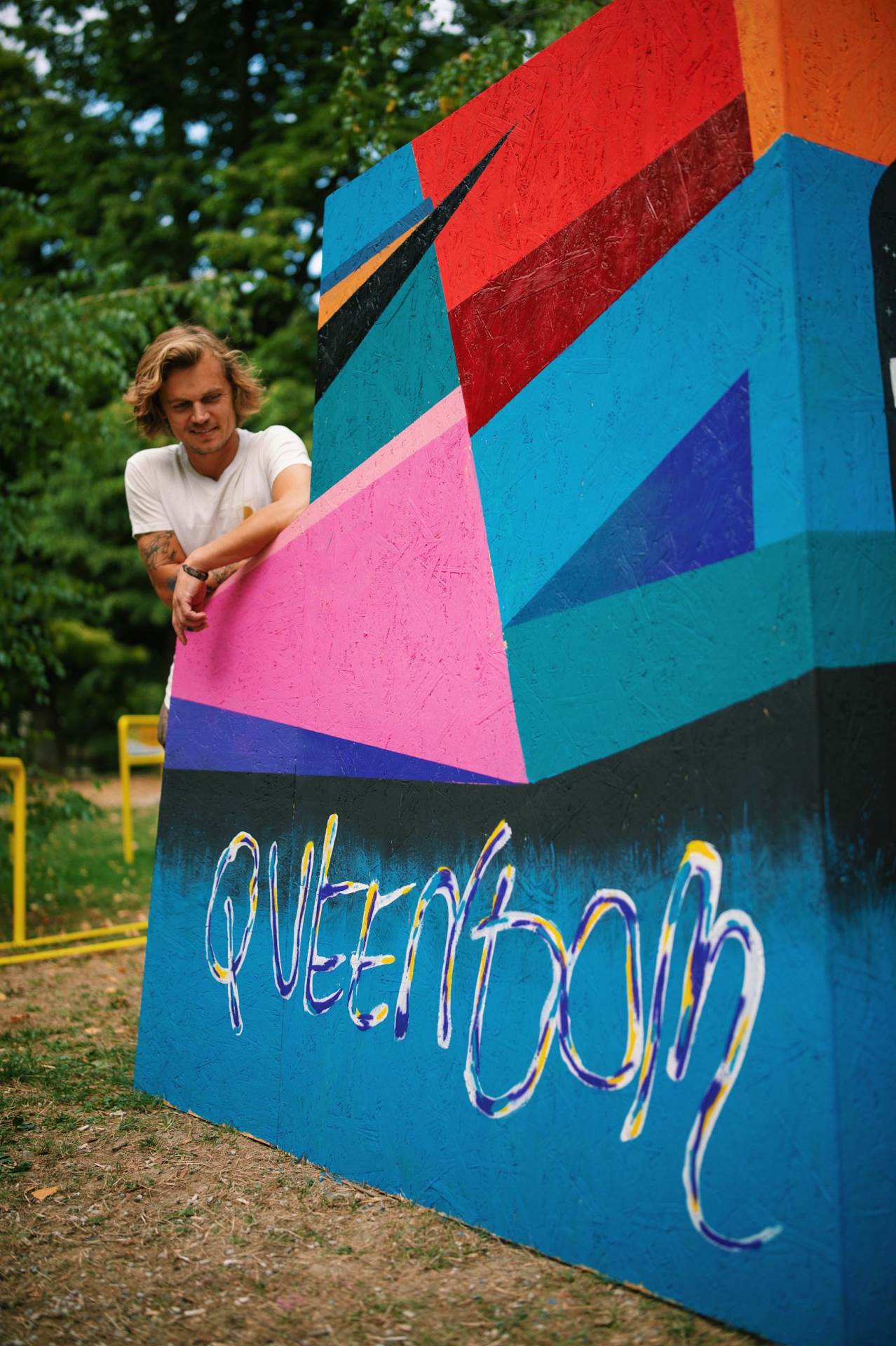 4B5F49A3-0126-46DC-9FDE-FBC303BB1DF5