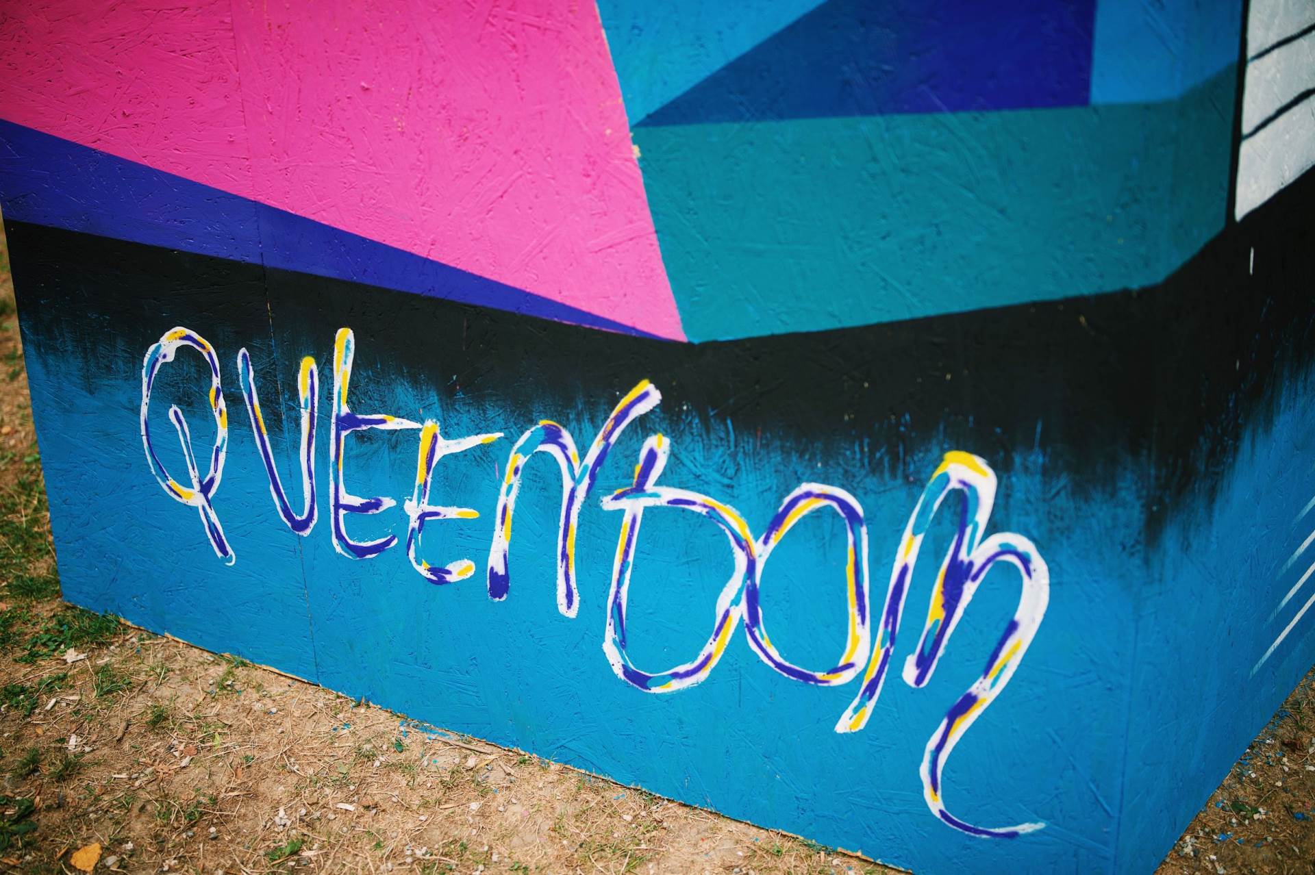 FA548C60-FFE6-494B-A1FF-54F260E33E55