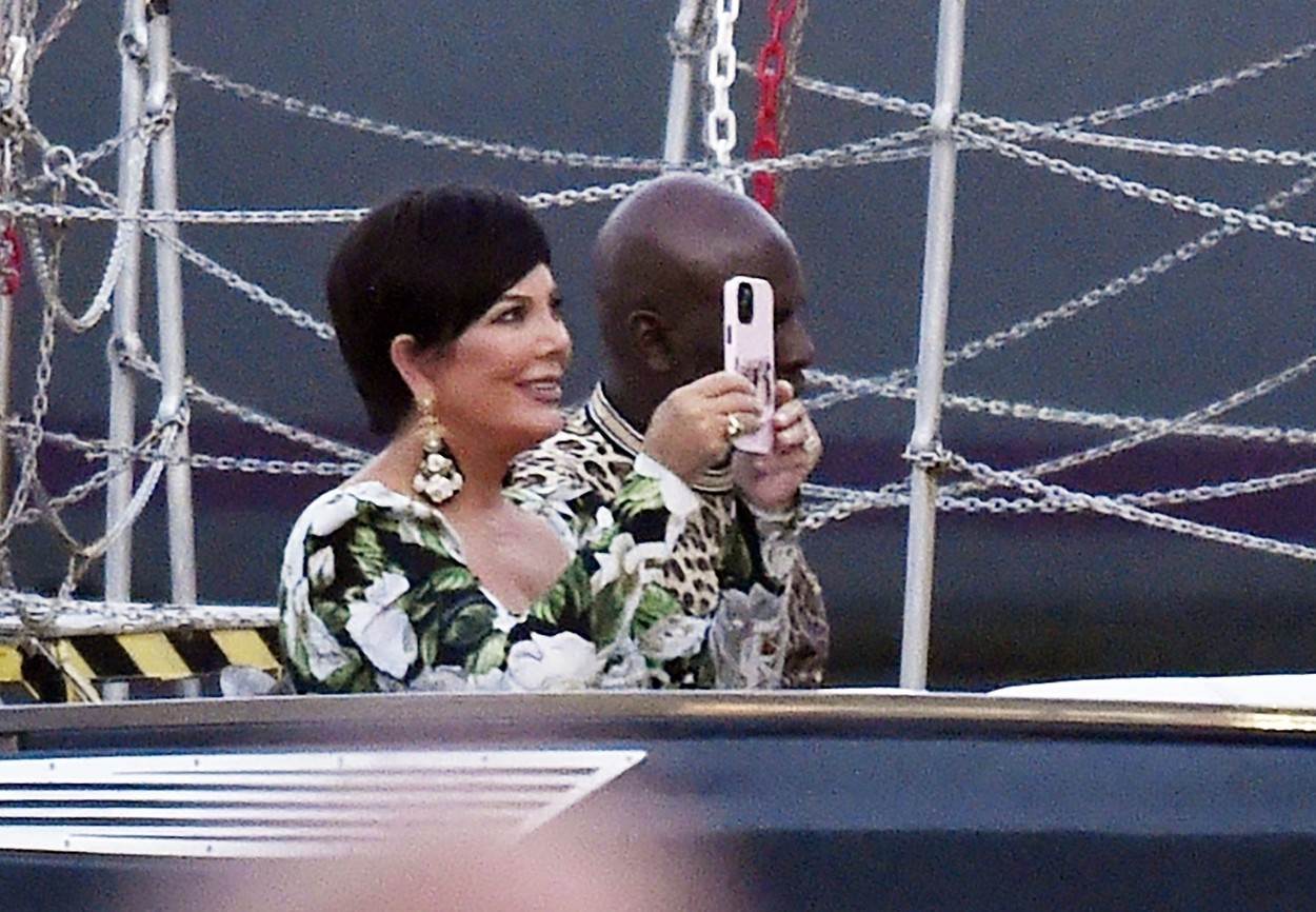 Kris Jenner pretjerala s botoksom
