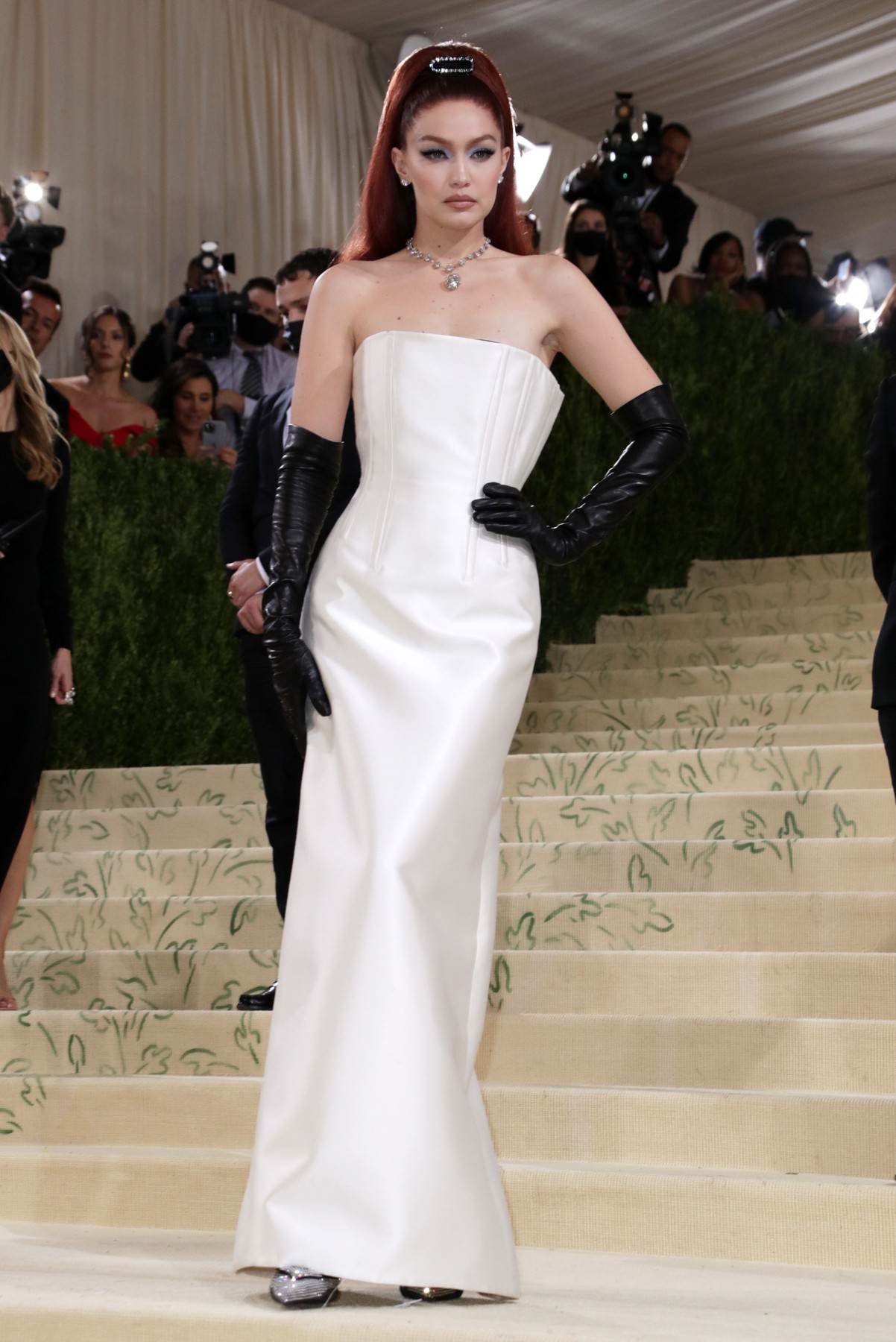 Gigi Hadid i Bradley Cooper potvrdili su vezu
