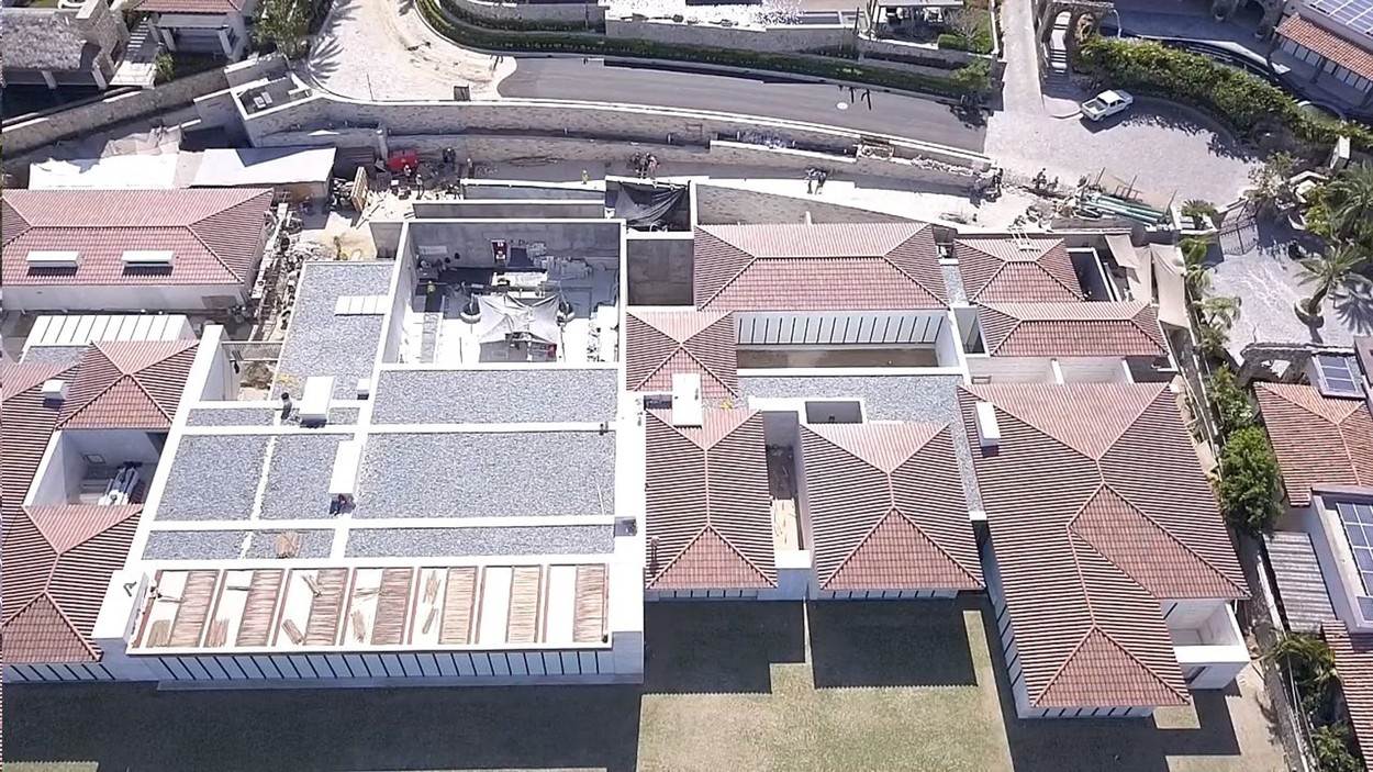 Nova kuća Jamesa Packera