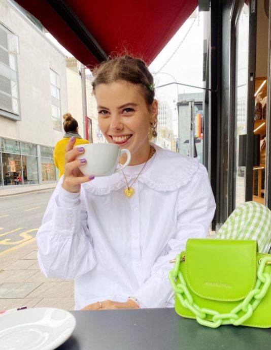 Predimenzionirana kragna