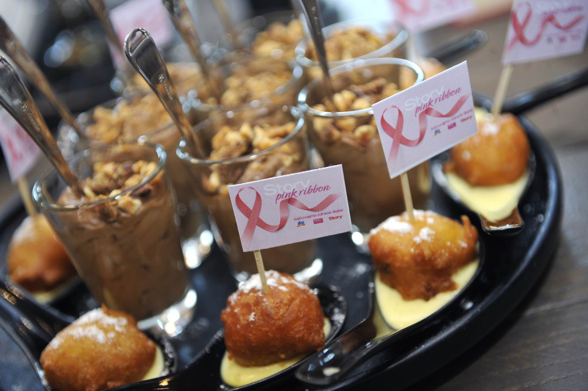 dm & Story Pink Ribbon