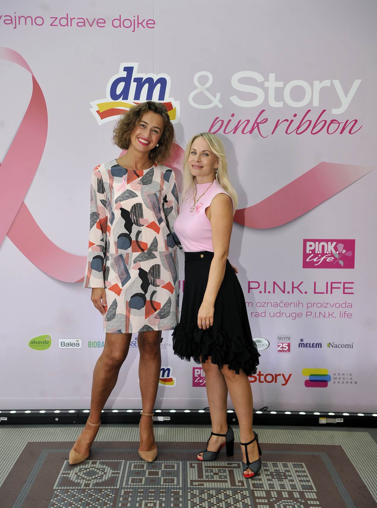 Emina Pršić i brend menadžerica tjednika Story Marina Živković
