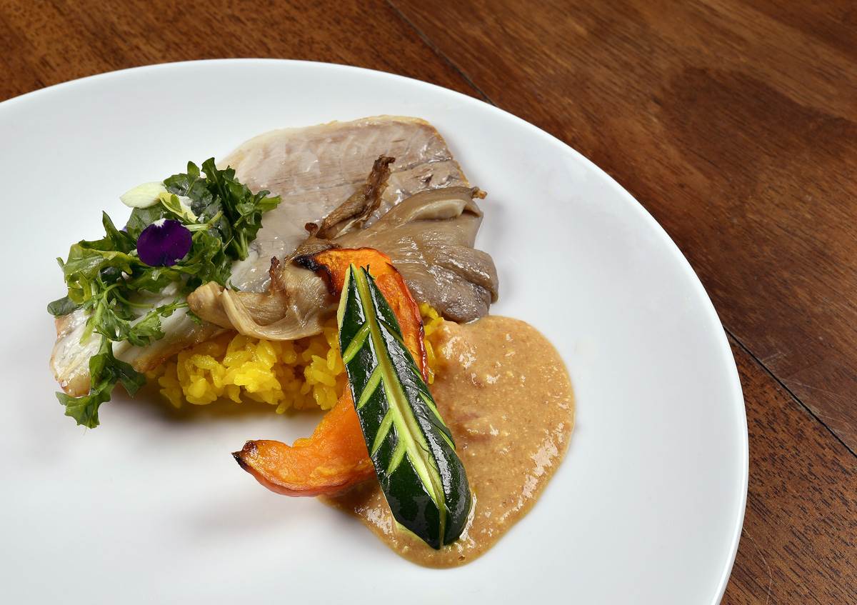 File orade grilan na Yuan način i kimizu umak, chef Ippei Uemura