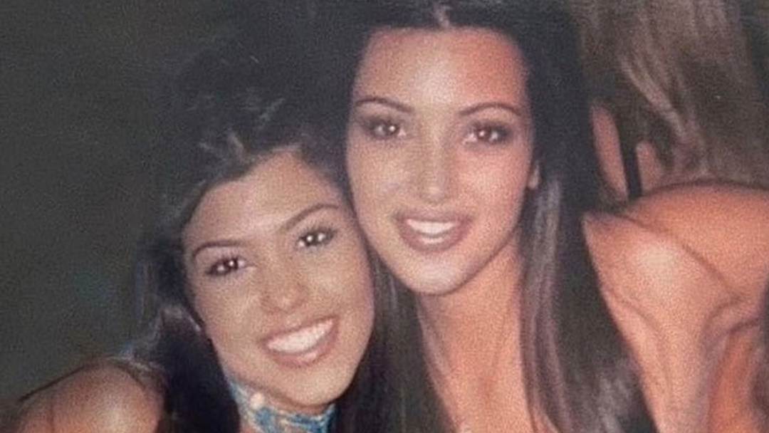 Kim Kardashian objavila staru fotografiju s Kourtney