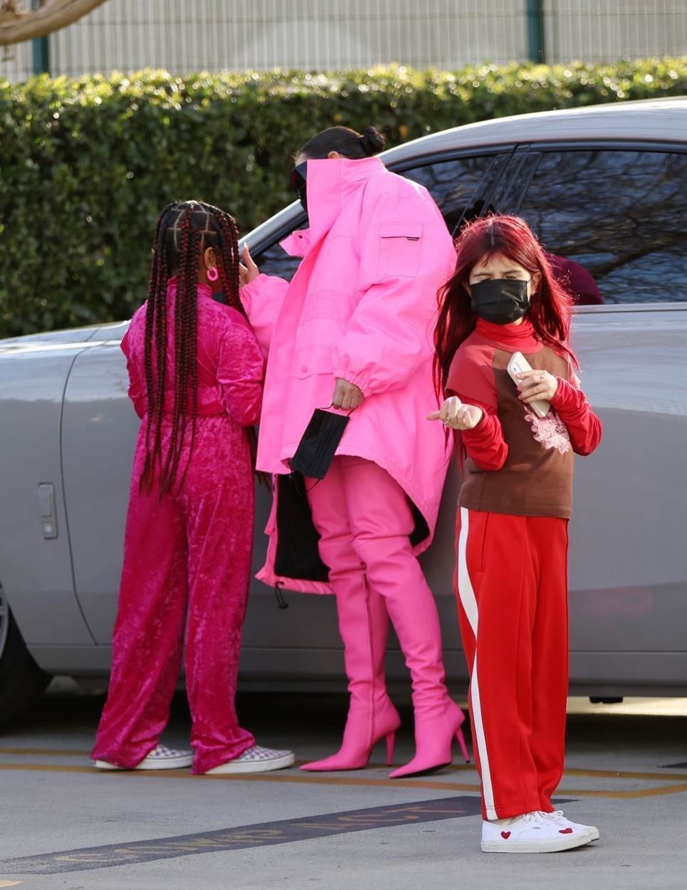 Kim Kardashian u društvu kćeri North i nećakinje Penelope