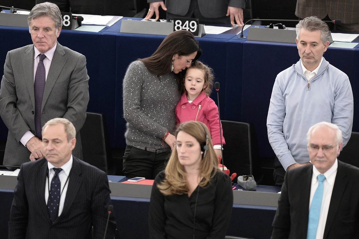 Talijanska političarka Licia Ronzulli s djetetom u Parlamentu