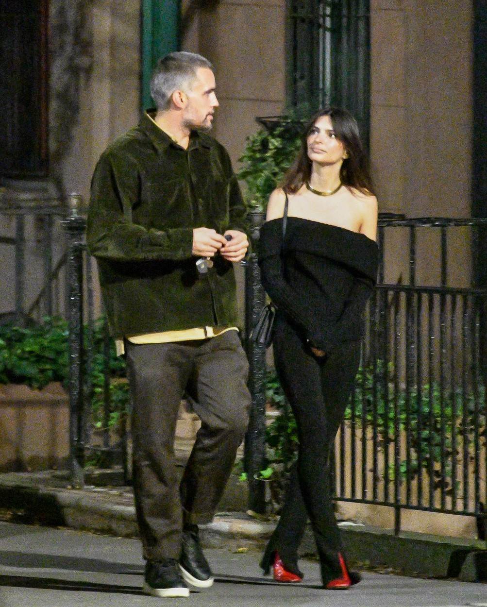 Emily Ratajkowski razvela se od Sebastiana Beara-McClarda