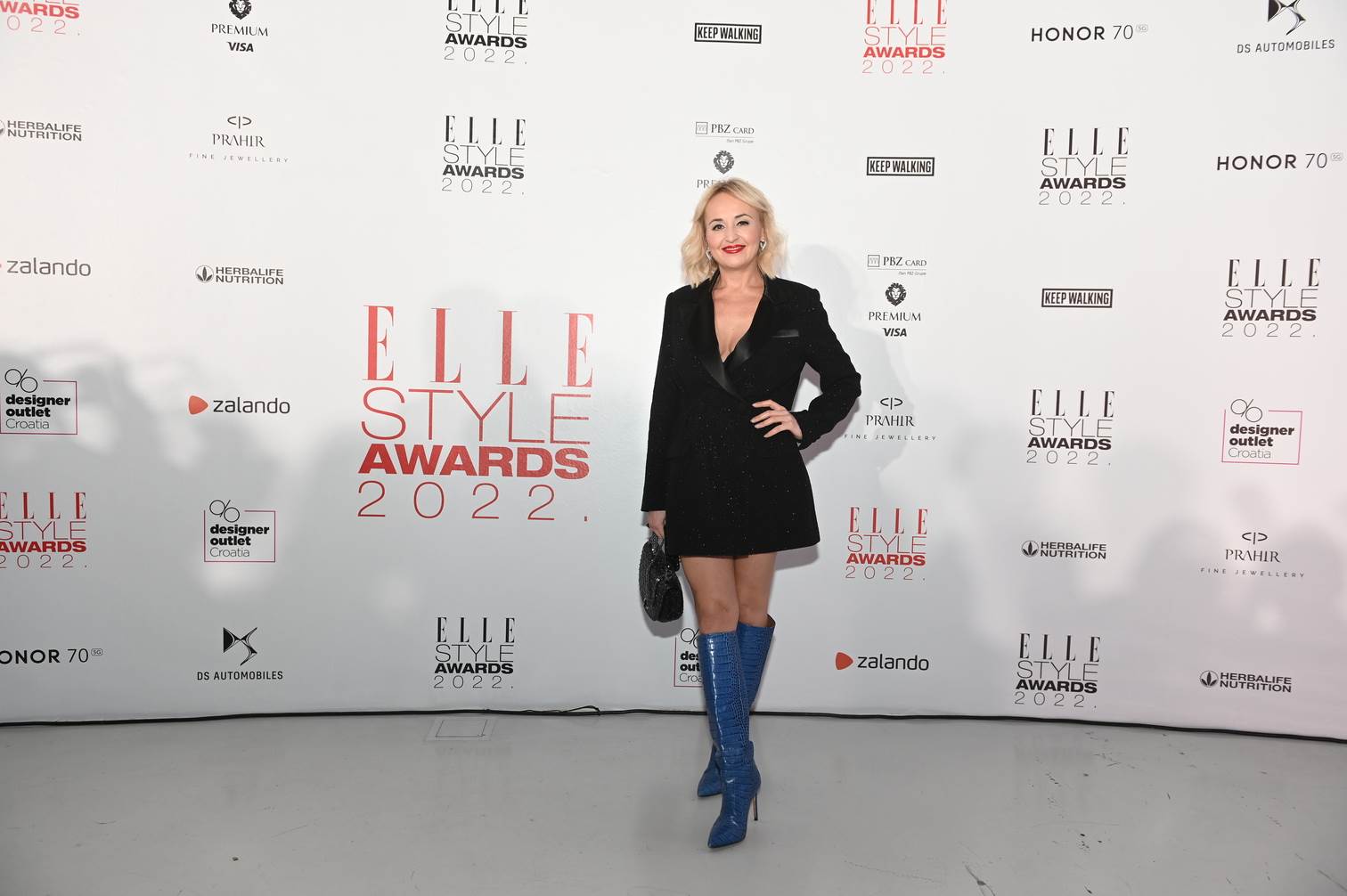 Daniela Trbović sa sestrom na Elle Style Awardsu