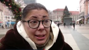 Ivana Paris snimljena na glavnom zagrebačkom trgu