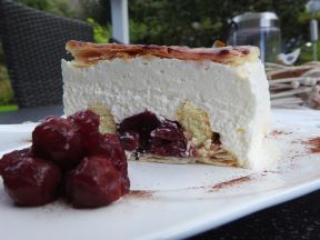 Recept za kremasti kolač s višnjama