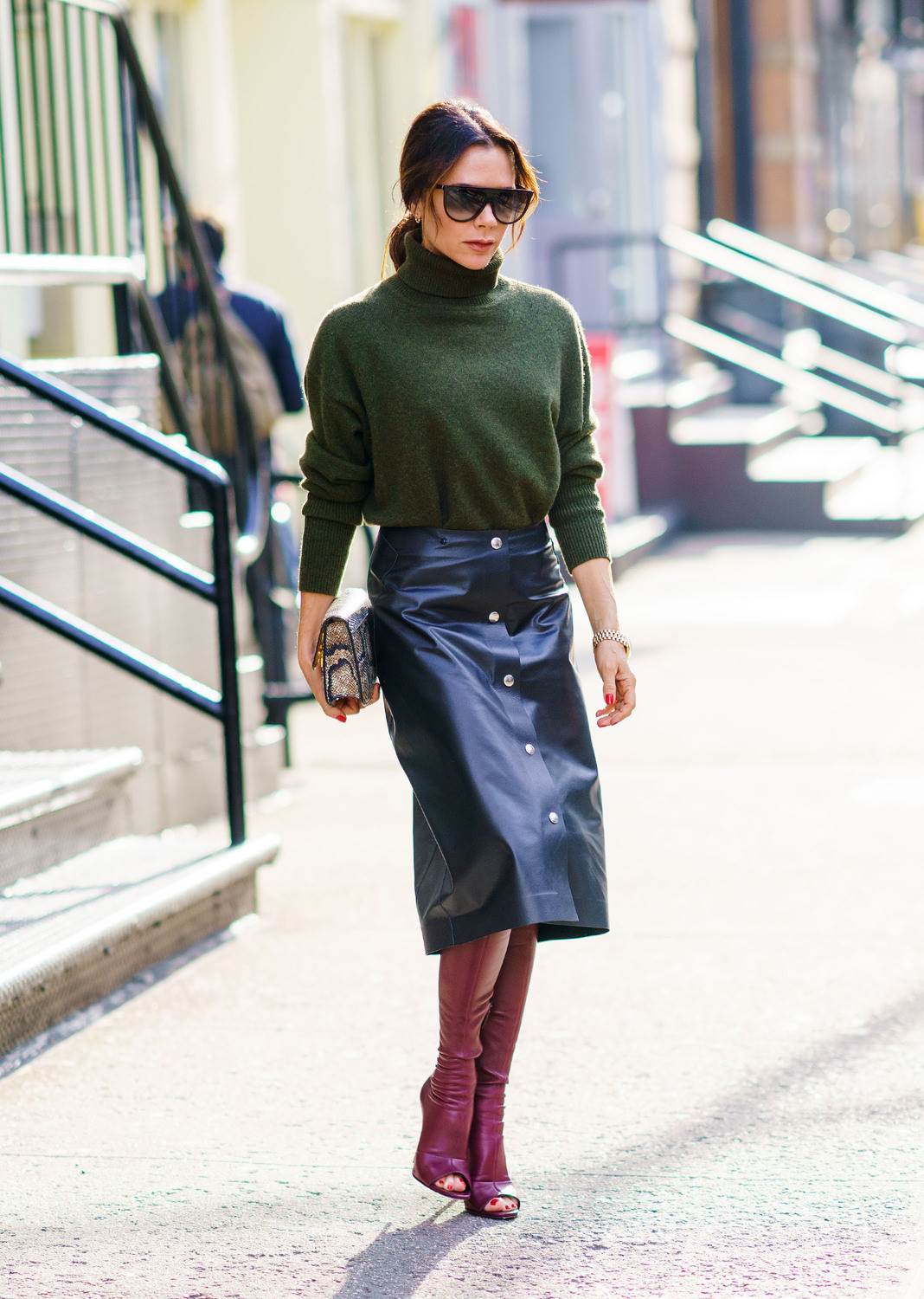 Victoria Beckham nosi hlače s prorezom