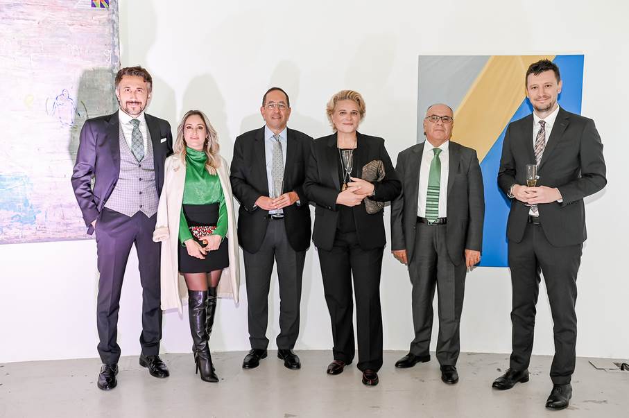 Hasan Ecesoy predsjednik Uprave KentBanka Seyma Ecesoy supruga predsjednika Mehmet Sonmez predsjednik Nadzor