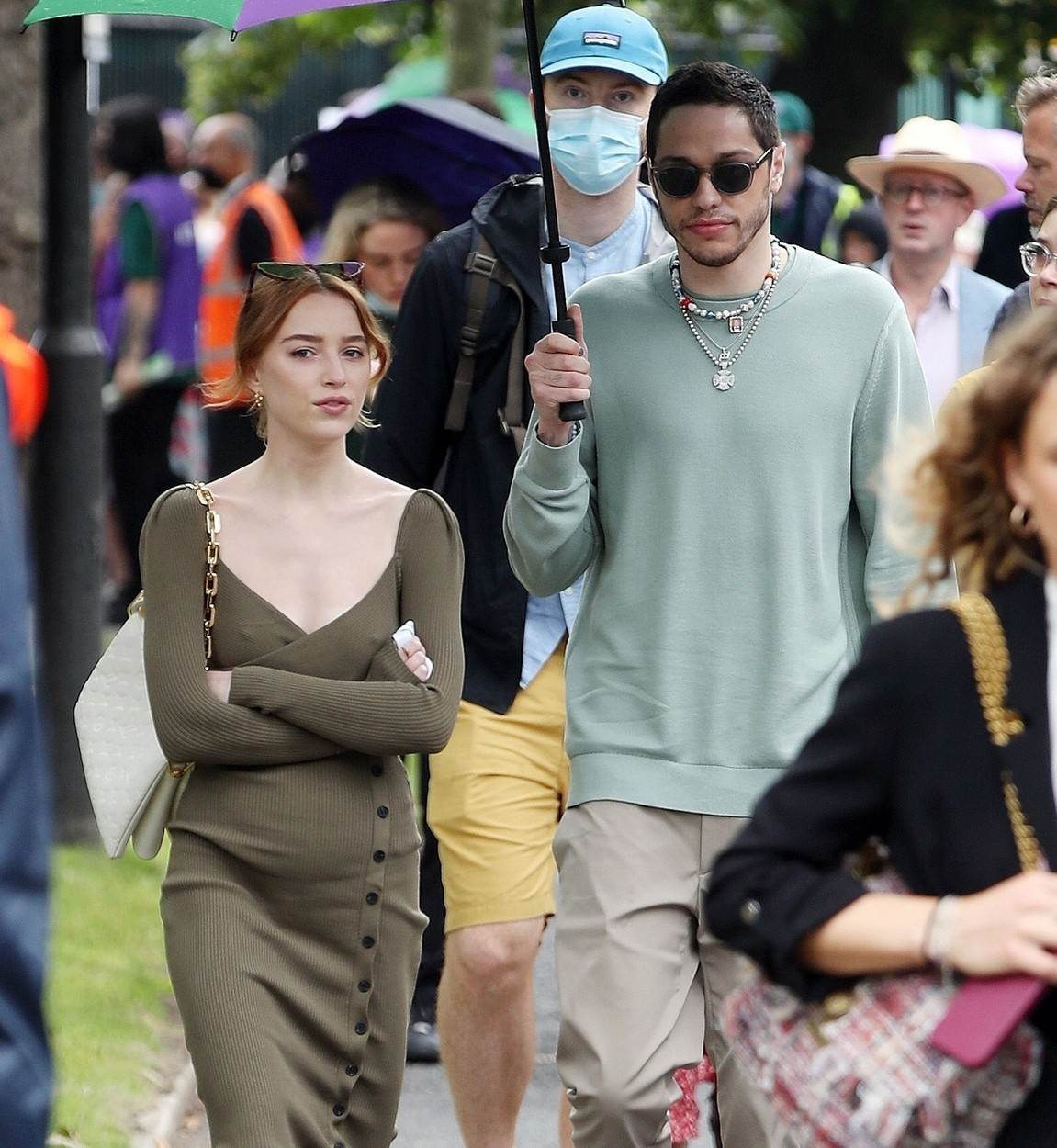 Phoebe Dynevor i Pete Davidson