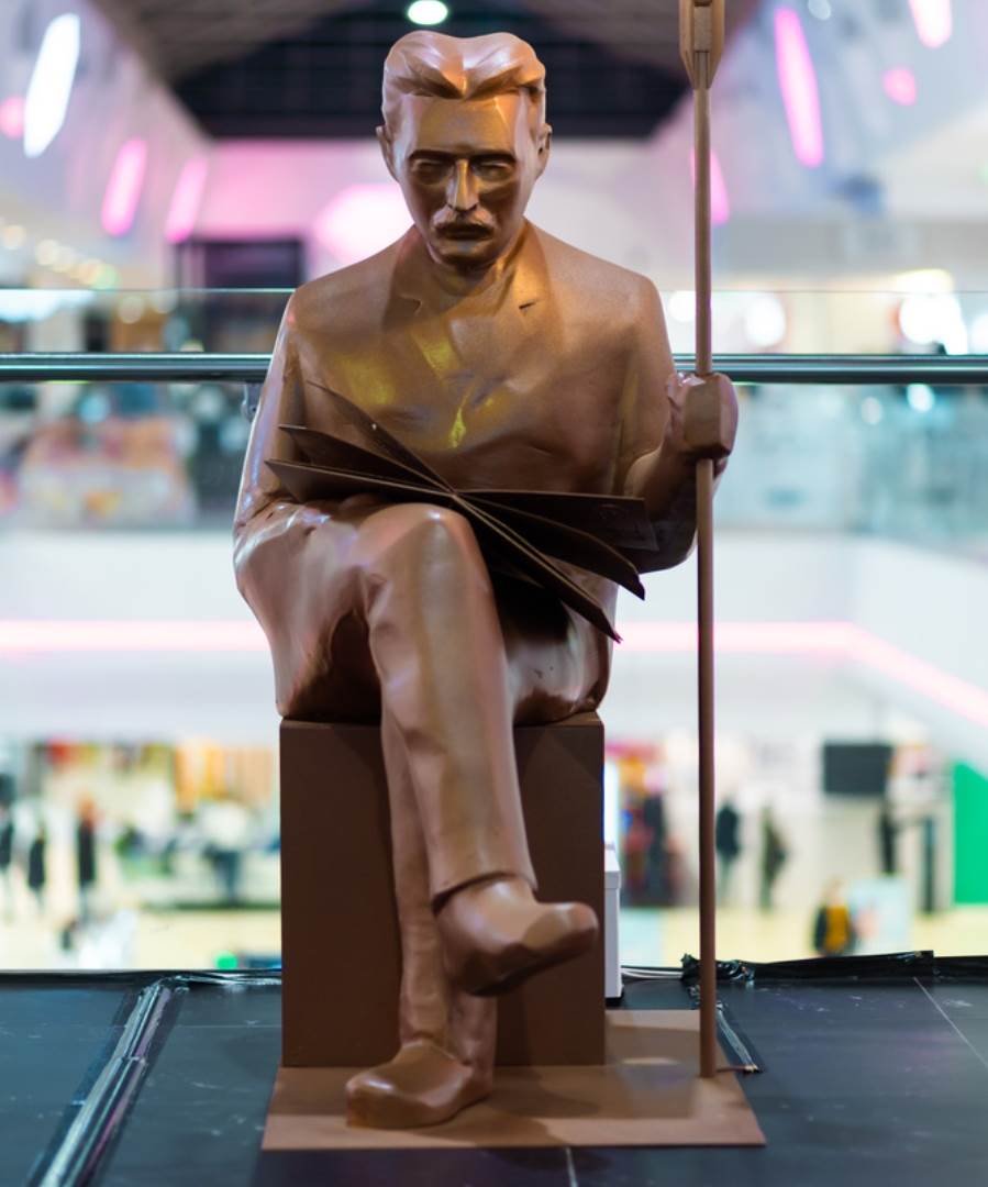 ZAVIRITE U NAJVEĆI UM SVIH VREMENA