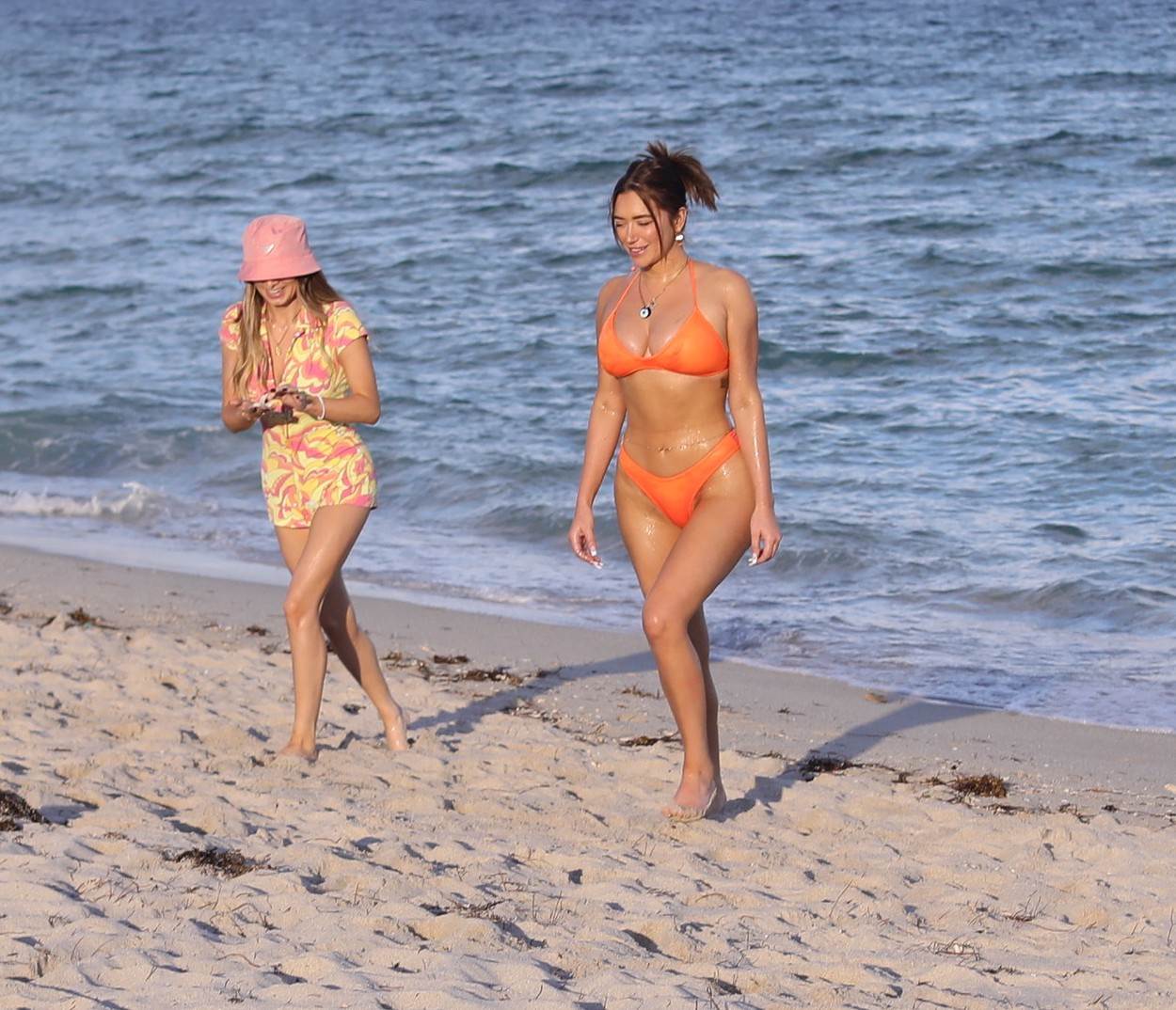 Anastasia Karanikolaou zbog operacija izgleda kao Kylie Jenner.