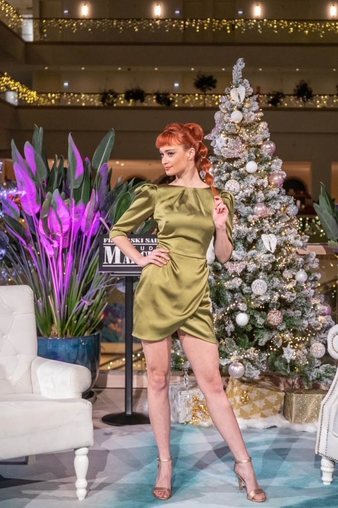 AE60A09E-FA95-4863-A5BA-6DBBC9BB5524