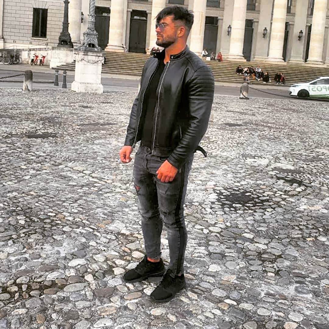 Ervin Mujaković je sudjelovao u regionalnom Big Brotheru 2015. godine.