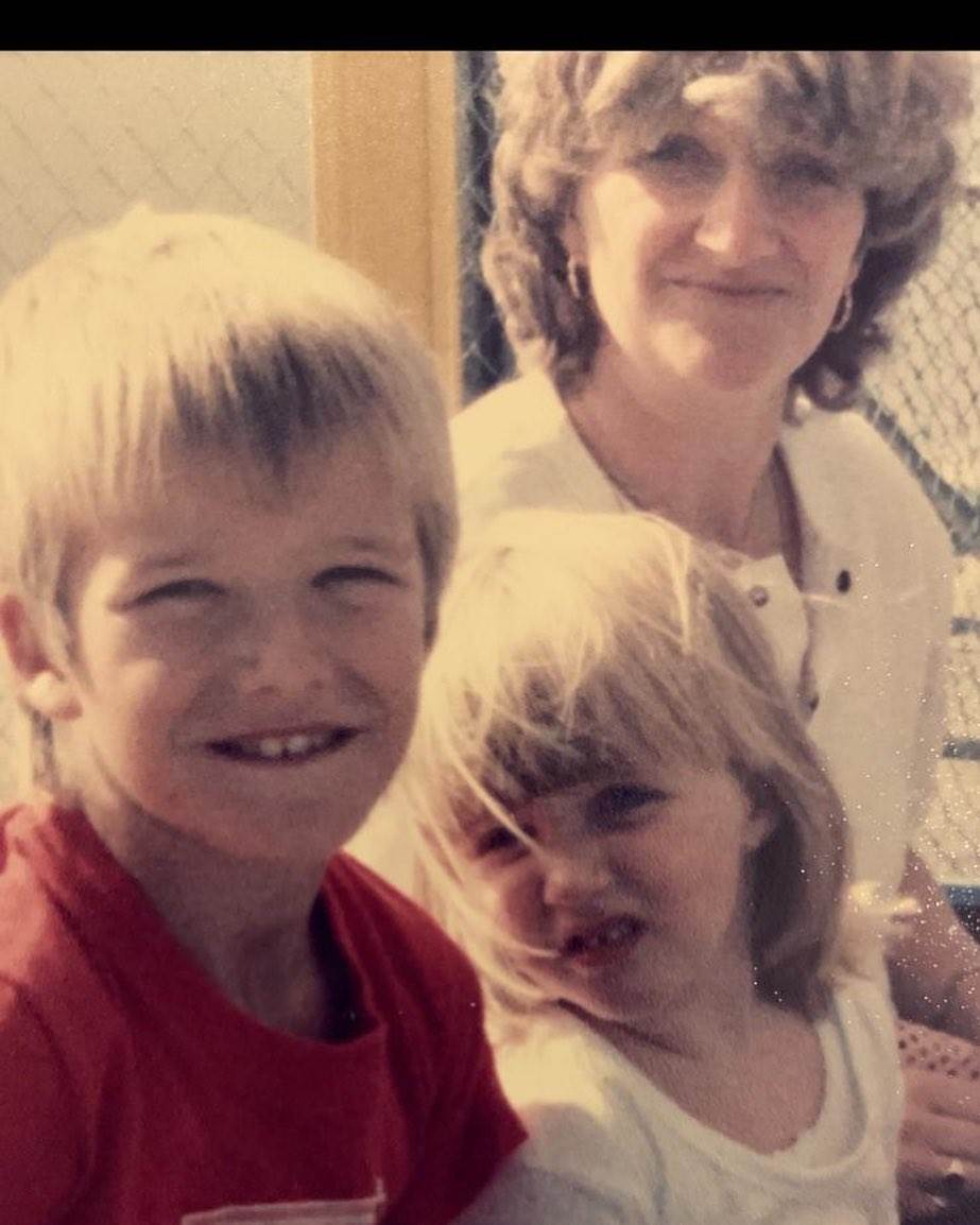 David Beckham s majkom Sandrom