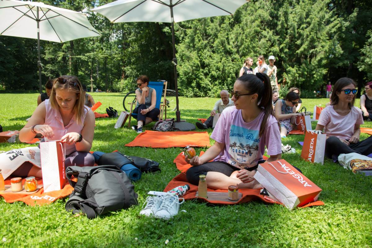 bili-smo-na-10-sensa-danu-u-maksimiru