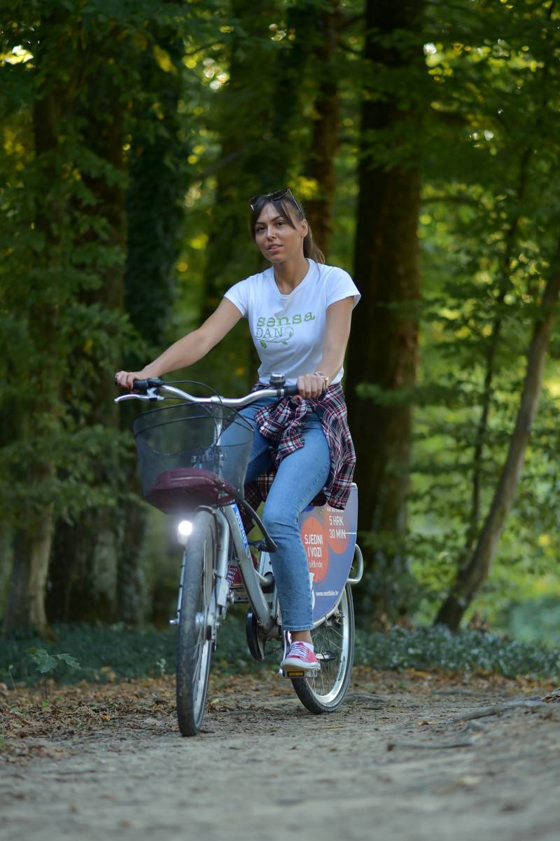 pogledajte-kako-je-bilo-na-jesenskom-sensa-danu