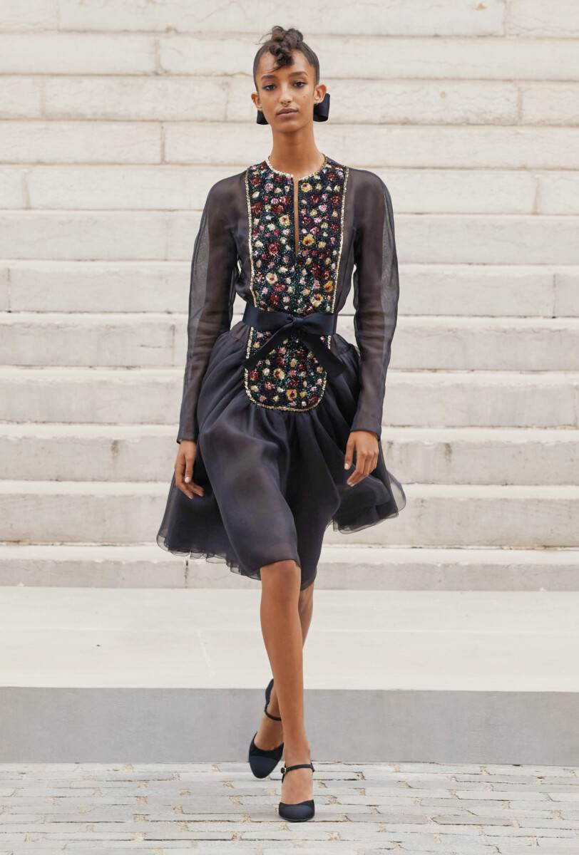 vjencanica-iz-snova-s-potpisom-chanel-carobna-je-najava-nove-haute-couture-kolekcije