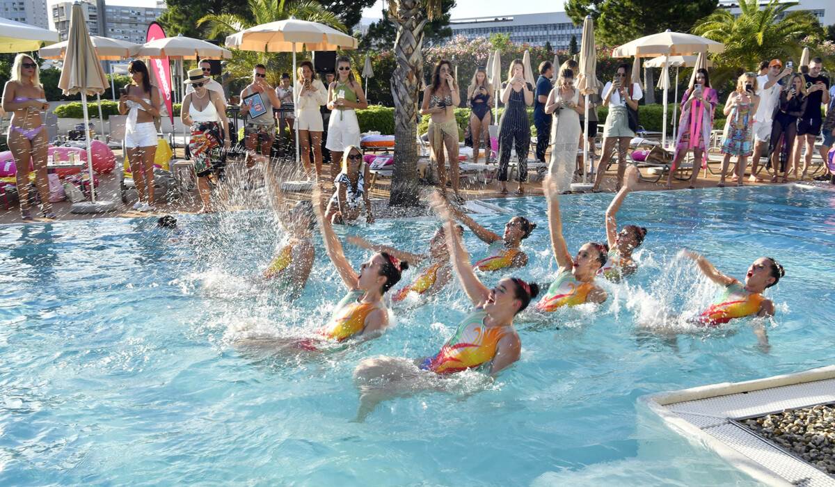 cosmopolitan-pool-party-najbolja-zabava-ove-sezone-na-jadranu-potvrdili-i-brojni-poznati-dalmatinci-i-dalmatinke