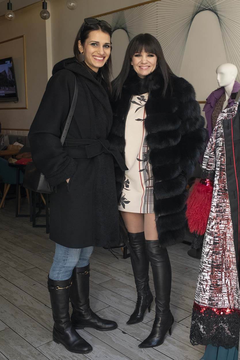 Nina Slamić Gudeljević i Ivana Delač.jpg