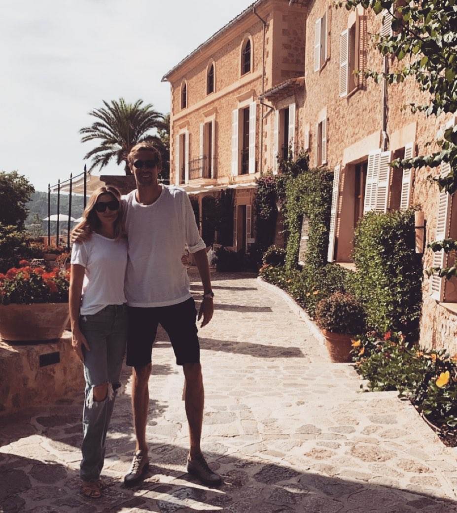 Abbey Clancy i Peter Crouch na odmoru.