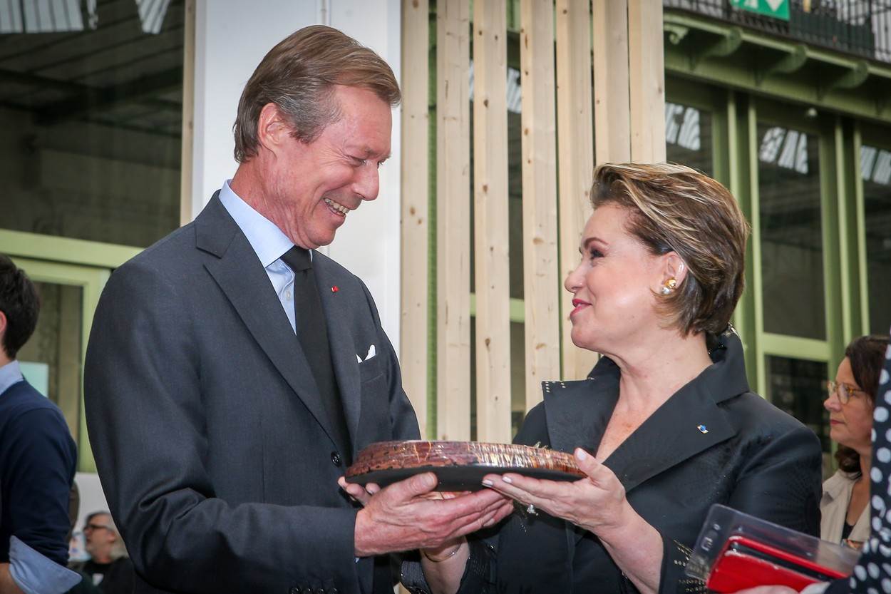 Veliki vojvoda Henri i velika vojvotkinja Marija Tereza imaju petero djece.