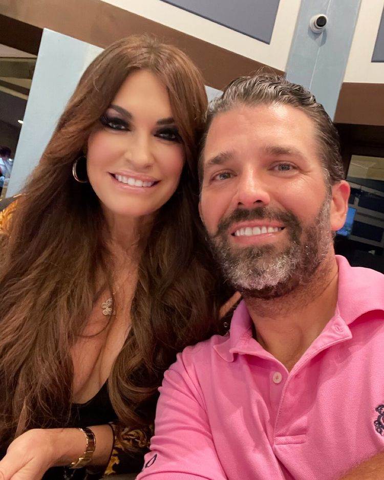 Donald Trump Jr i Kimberly Guilfoyle zaručili su se na doček 2020. godine