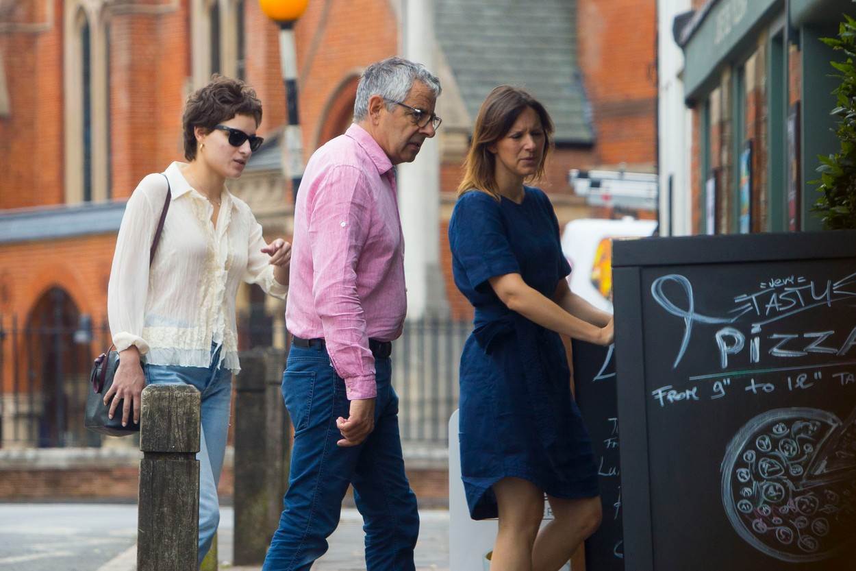 Rowan Atkinson i Louise Ford s kćeri Islom